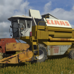 CLAAS Dominator 106 (AP)